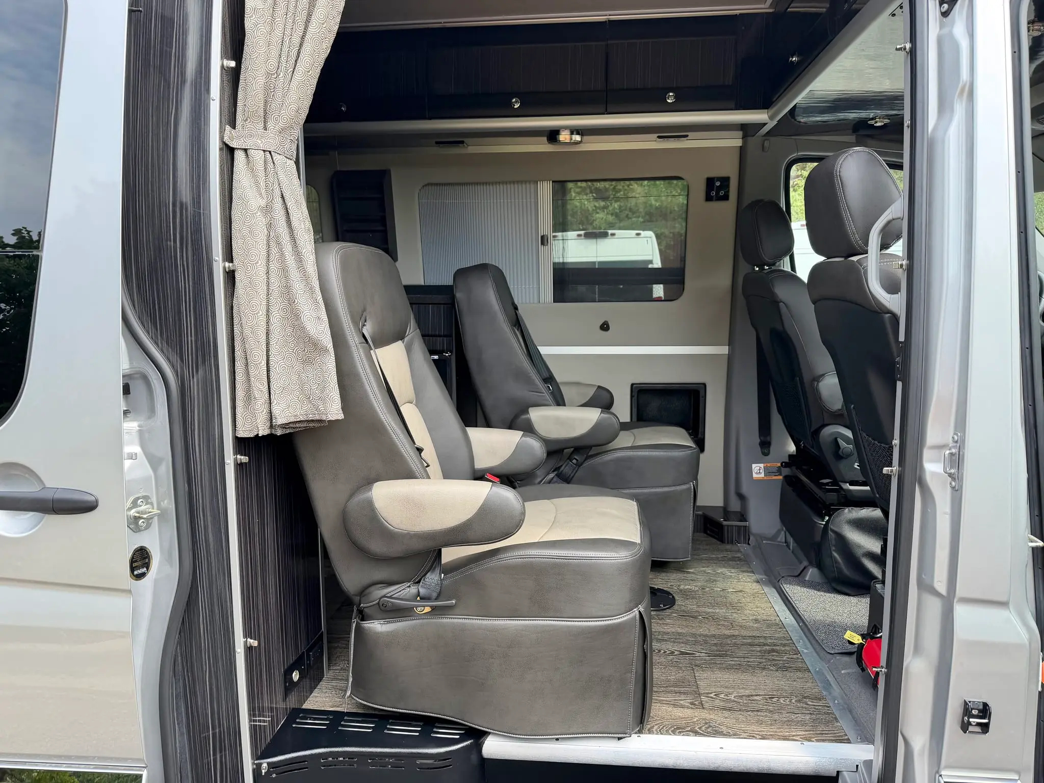 2018 Mercedes-Benz Sprinter 3500 Roadtrek E-Trek XL - photo 12
