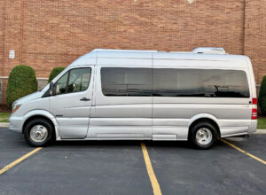 2018 Mercedes-Benz Sprinter 3500 Roadtrek E-Trek XL - photo 2