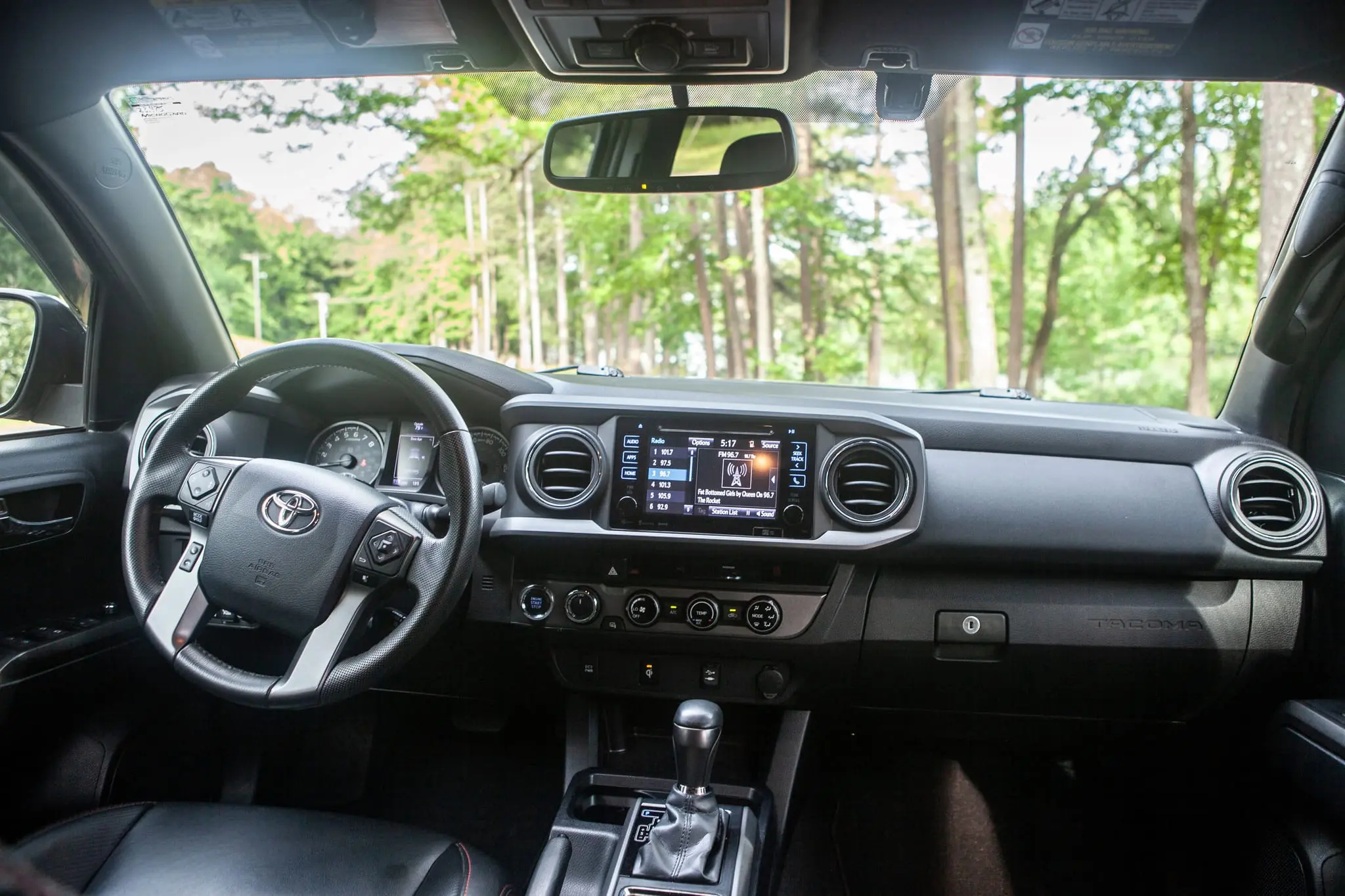 2017 Toyota Tacoma TRD Off-Road 4×4 - photo 10