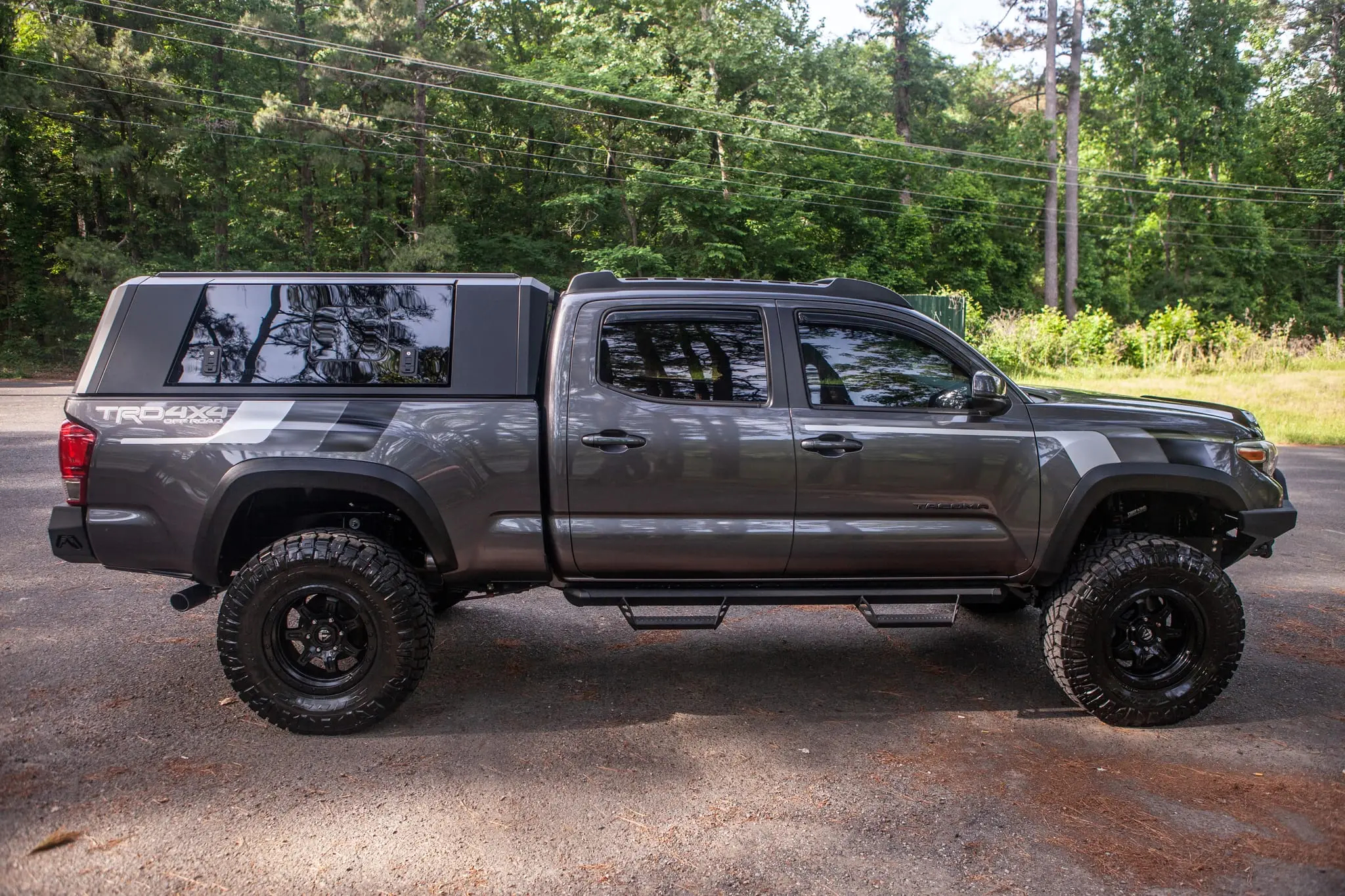 2017 Toyota Tacoma TRD Off-Road 4×4 - photo 2