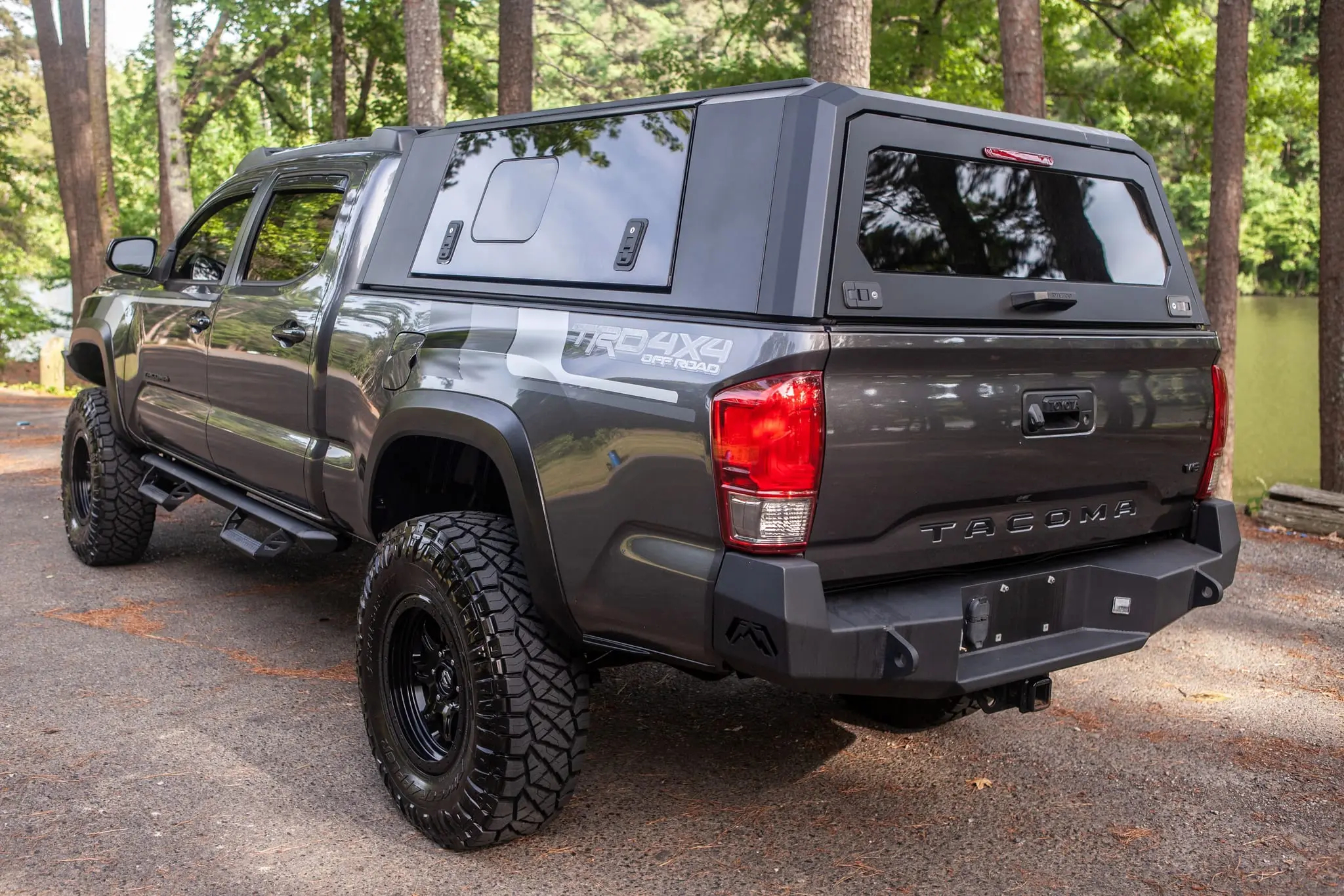 2017 Toyota Tacoma TRD Off-Road 4×4 - photo 3