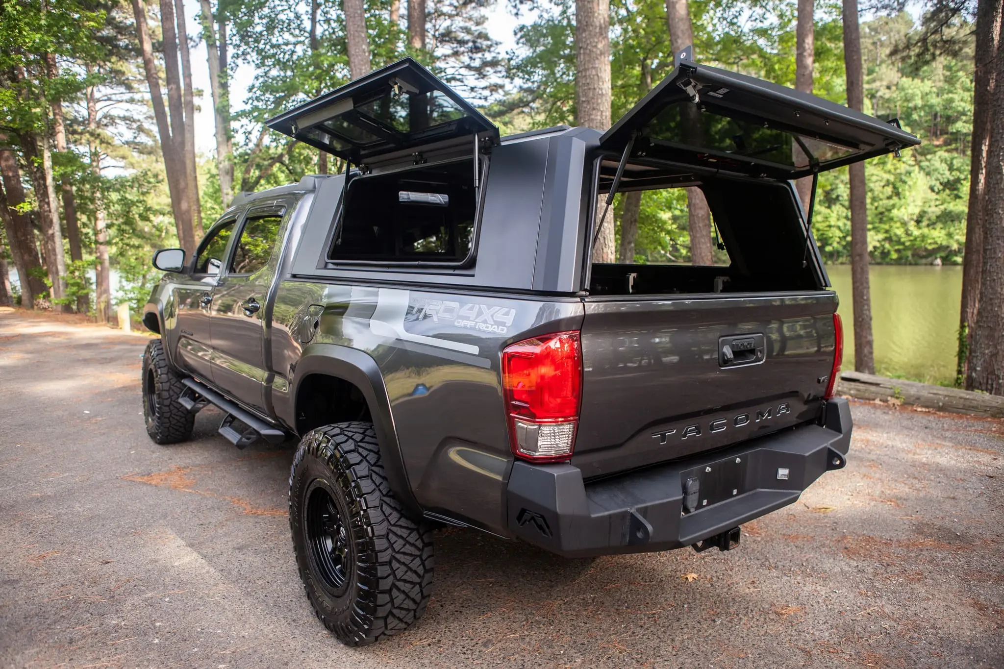 2017 Toyota Tacoma TRD Off-Road 4×4 - photo 4