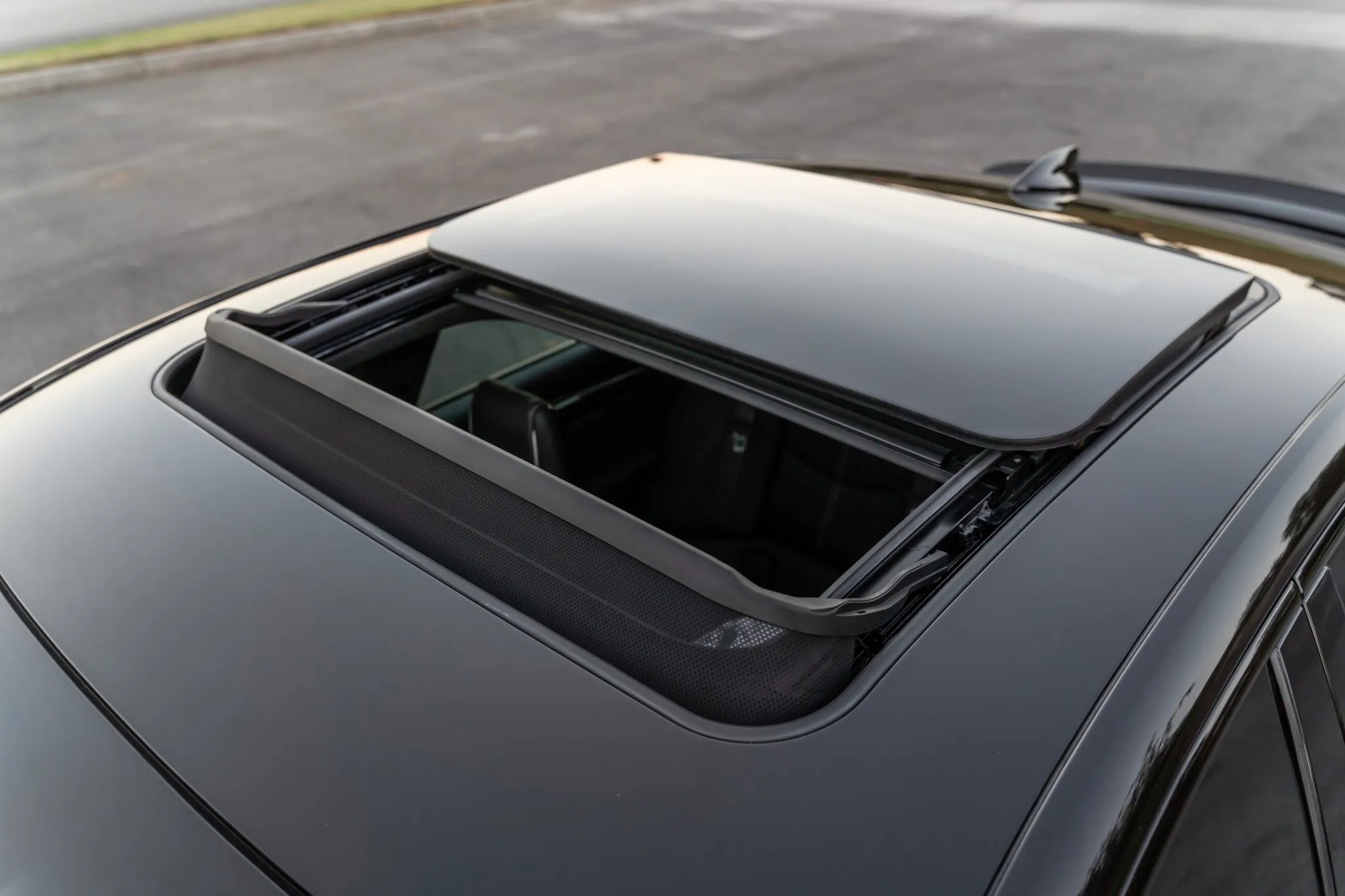 2022 Cadillac CT5-V Blackwing Collector Series - photo 10