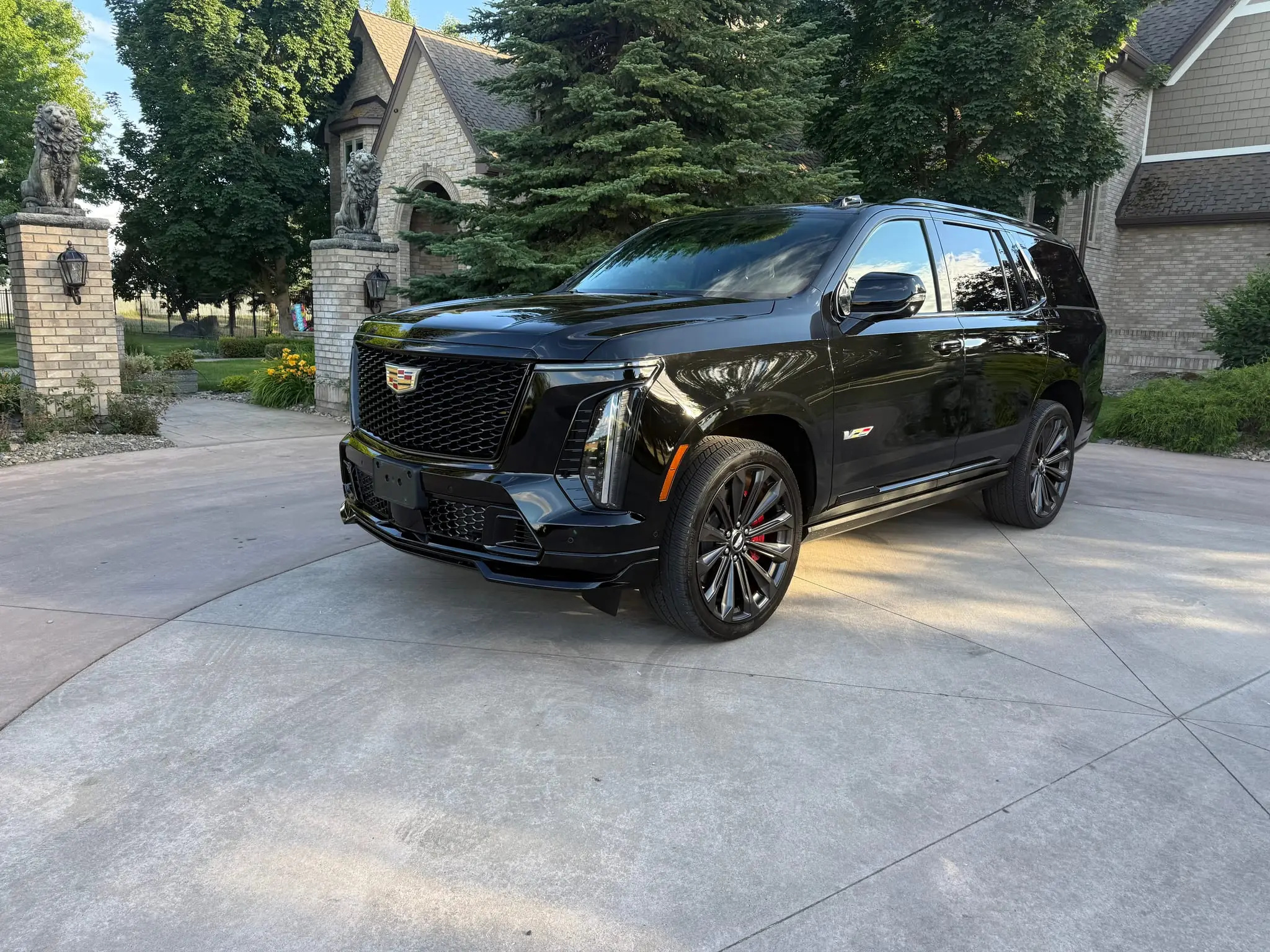 2025 Cadillac Escalade-V Sport