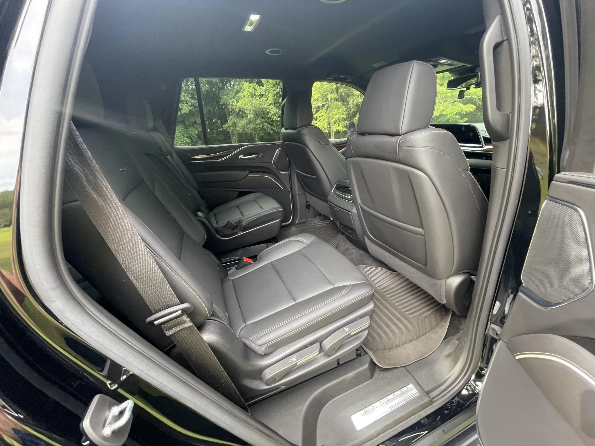 2022 Cadillac Escalade 3.0L Duramax 4WD Onyx Package - photo 12