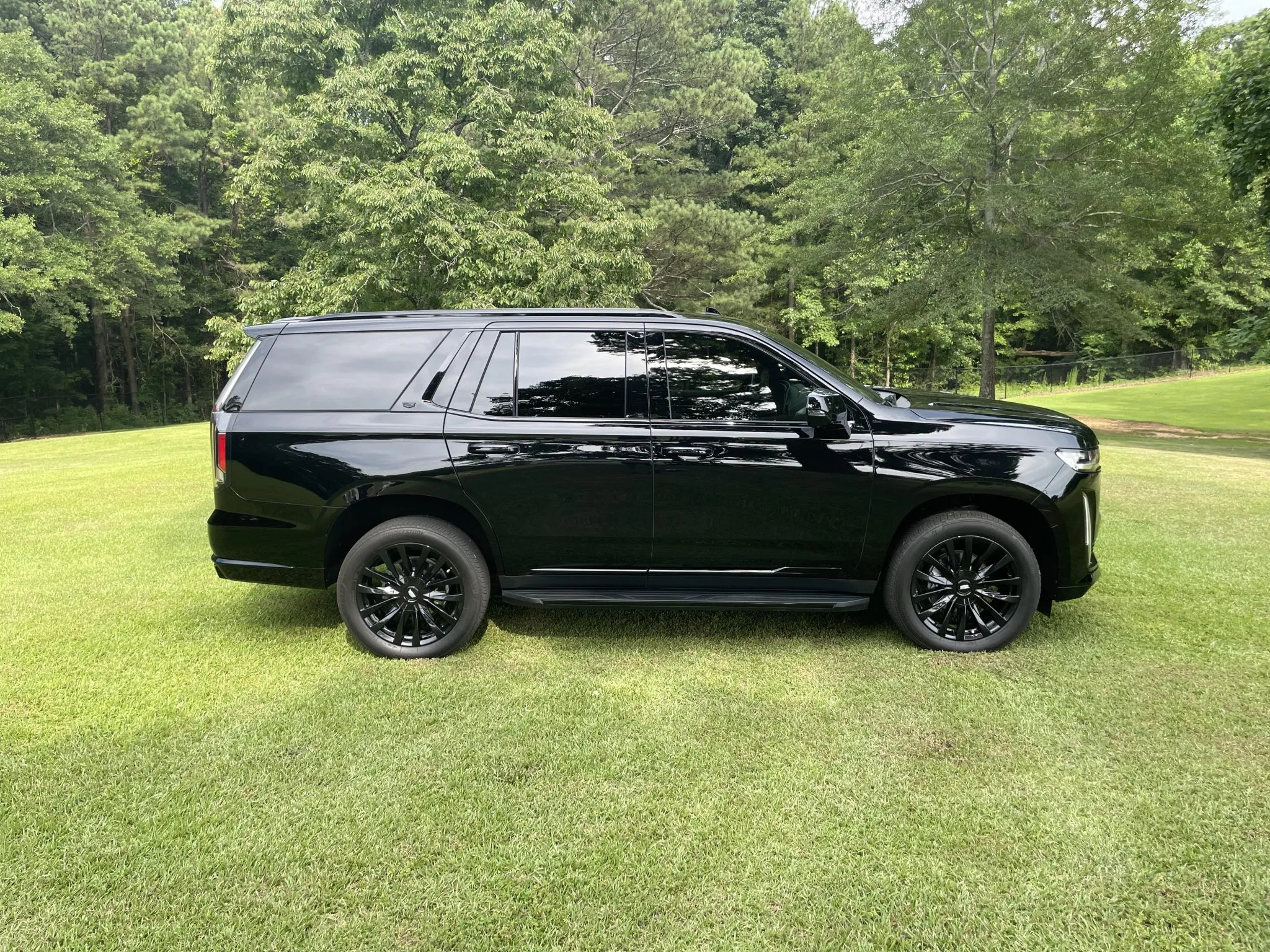 2022 Cadillac Escalade 3.0L Duramax 4WD Onyx Package - photo 4