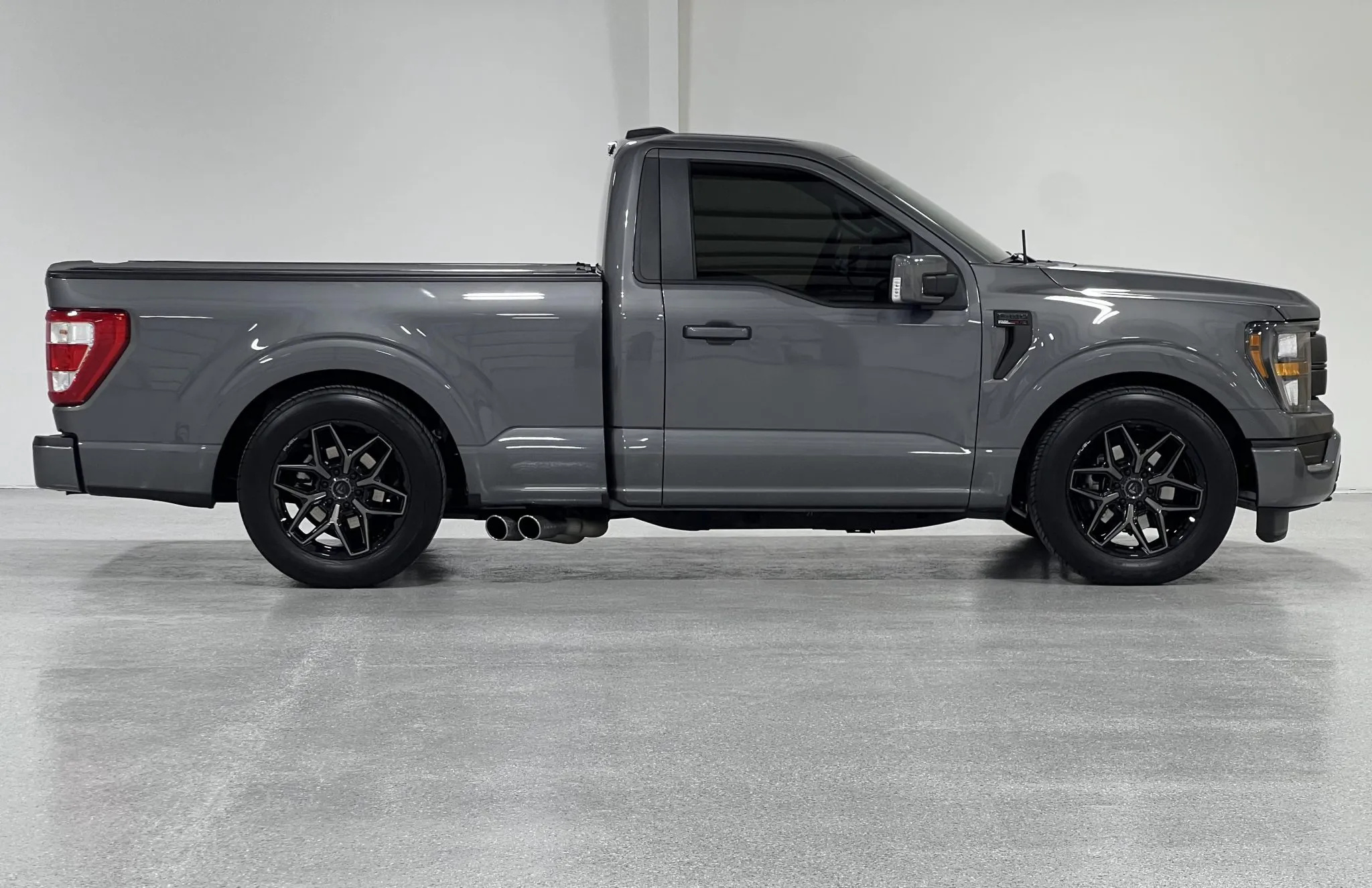 2023 Ford F-150 XL Roush Supercharged 4×4 - photo 4